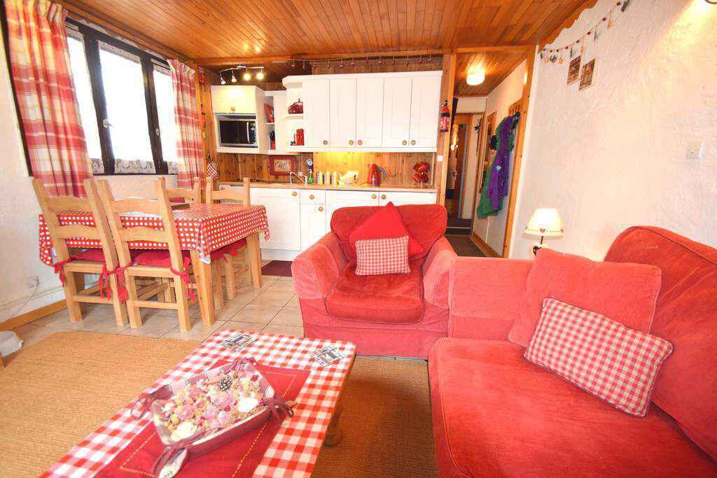 Televisión de pantalla plana, reproductor de DVD