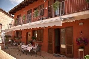 Balcony - B&B Casa Carolina (Castellinaldo)