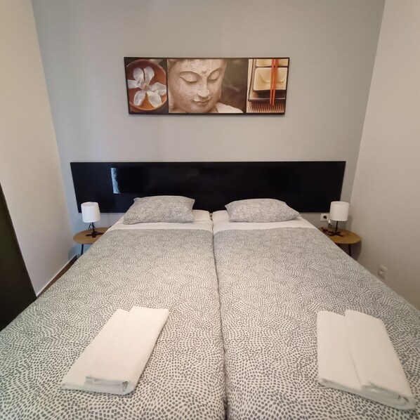 Double or Twin Room, Private Bathroom