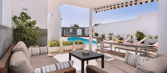 Luxurious Villa with Panoramic View, Multiple Terraces and Large Pool