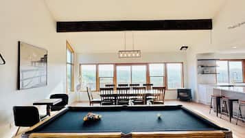 Spielezimmer