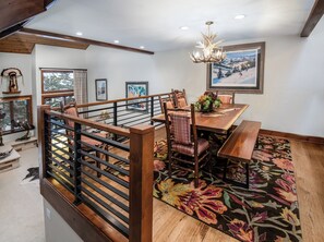 Dining - Modern Mountain Sanctuary in the Very Exclusive Beaver Creek Resort (Beaver Creek)