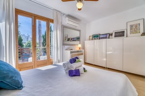 3 dormitorios, tabla de planchar con plancha, wifi gratis y ropa de cama