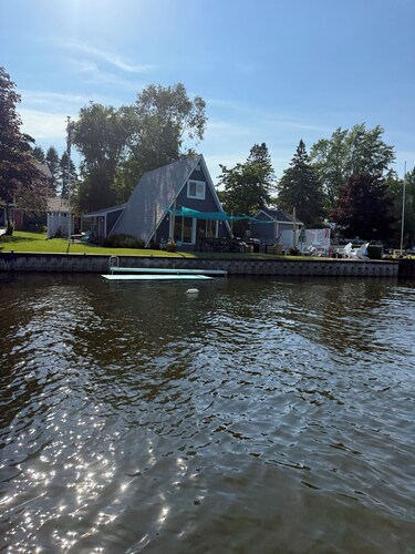Riverfront A-Frame w/ Dock, Kayaks, Putt-Putt & Shuffleboard