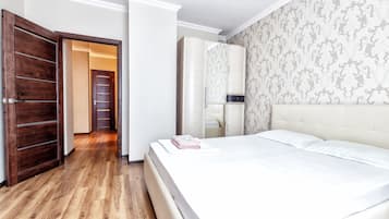 2 bedrooms, WiFi, bed sheets