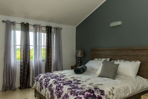 2 habitaciones, tabla de planchar con plancha y acceso a internet 