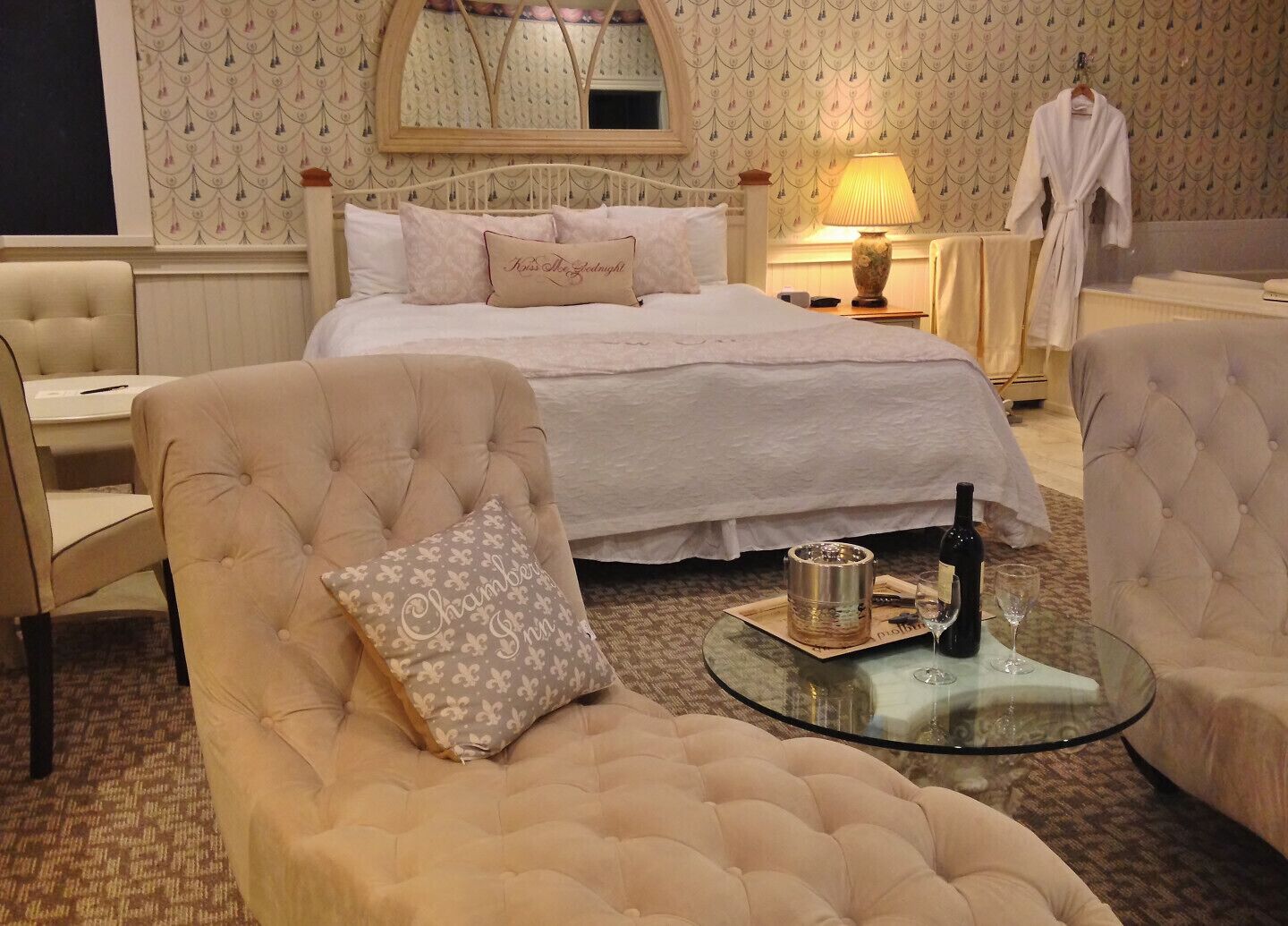 Romantic Boutique Hotel / B&B - Deluxe Firespa Suite
