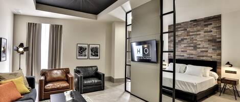 1 chambre, coffres-forts dans les chambres, fer et planche à repasser