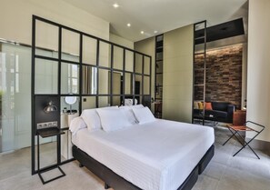 1 camera, una cassaforte in camera, Wi-Fi, lenzuola