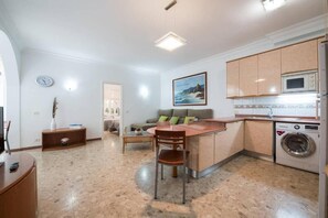 Interior - Las Canteras Beach - 2BR/2BA - Family 5pax (Las Palmas de Gran Canaria)