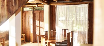 Santa Ana City Views Breathtaking Chalet