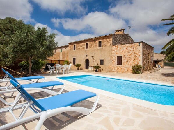 Pool - Finca Ses Comes. Charming country house for 4 people in Santanyi (Es Llombards)