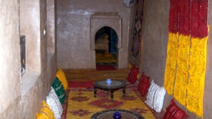 Lobby sitting area - Kasbah Ziwana (Ternata)
