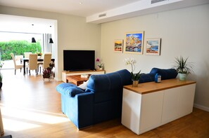 Älytelevisio, kirjoja