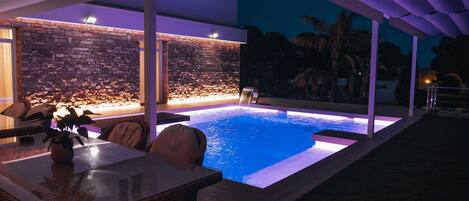 Piscina all'aperto