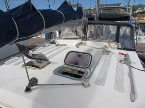 ثلاجة، موقد طهي مسطح، ماكينة لصنع القهوة/الشاي، غلّاية كهربائية