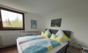 2 chambres, bureau, fer et planche à repasser, Wi-Fi gratuit