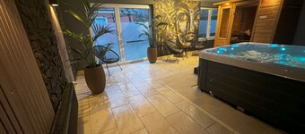 Holiday house XXL for 24 people with cinema, wellness, bar, 12 bedrooms and 10 bathrooms