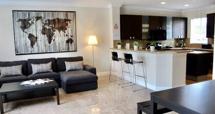4BR Townhouse 320 by Ideal Experience VR