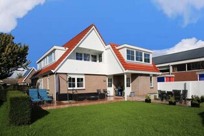 Exterior - Casa Grande - An amazing house 1 km from Amsterdam (Landsmeer)