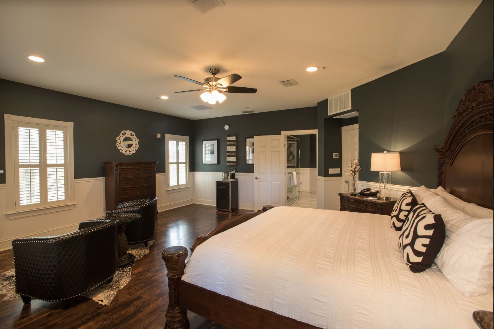 Enkeltrom – standard, 1 kingsize-seng, ikke-røyk | Safe på rommet, individuelt dekorert, individuelt innredet og skrivebord