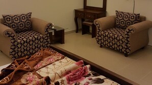 Room - Delano Residence (Islamabad)