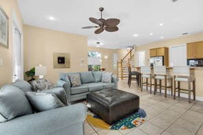 Una televisión, un reproductor de DVD