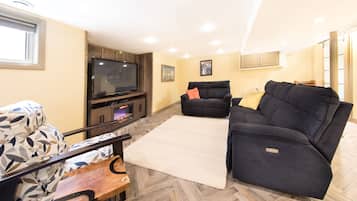 TV, fireplace, video games, DVD player