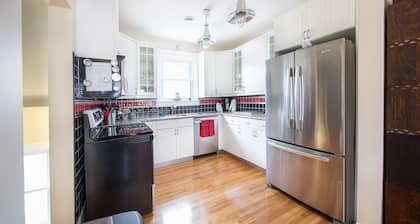 Beautifully renovated home in historic Walkerville.