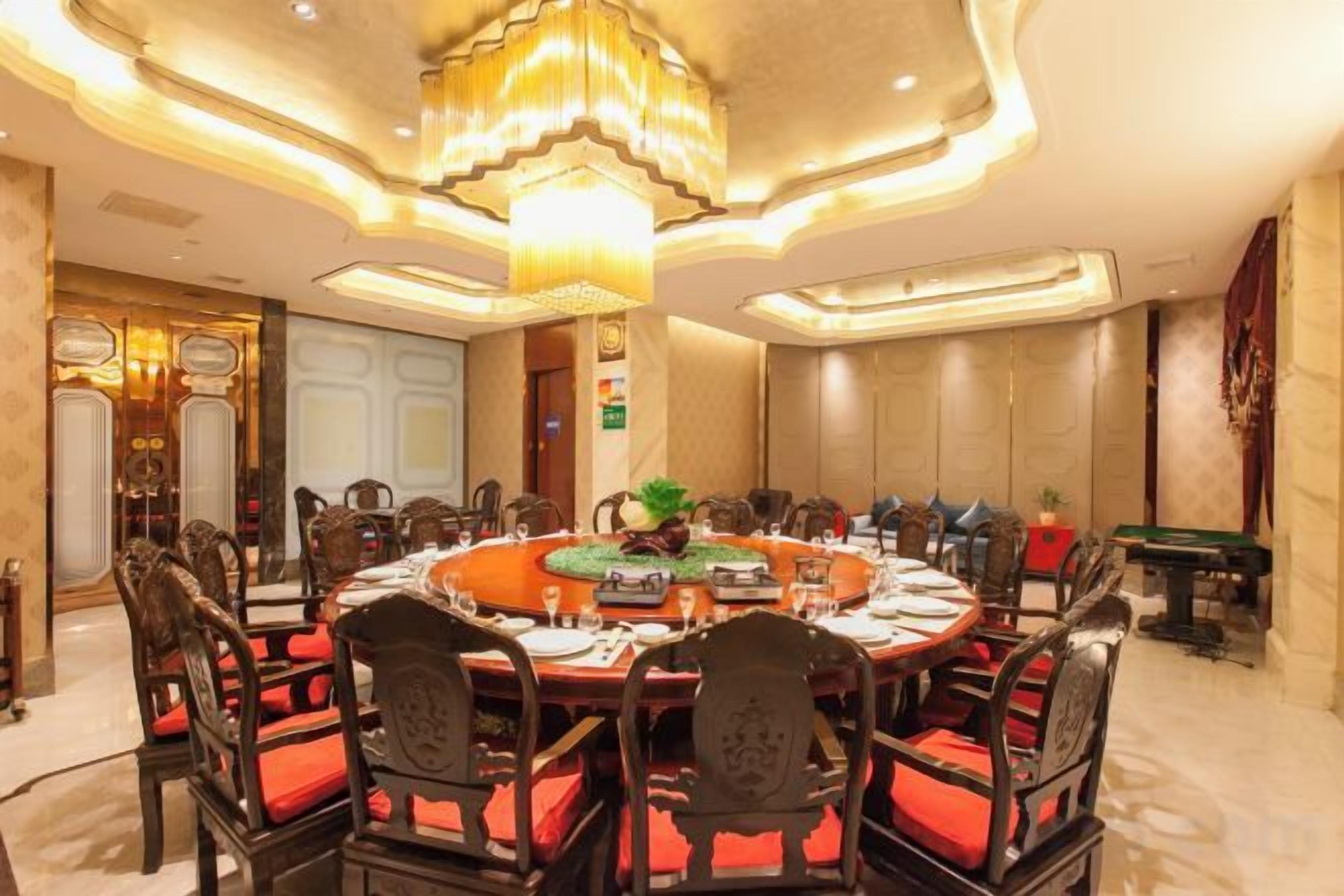 Banquet hall