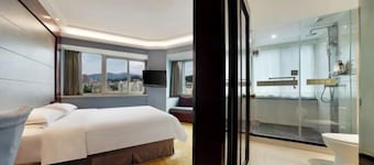 Bonway International Hotel