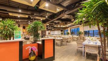 Servei de restauraciĂł