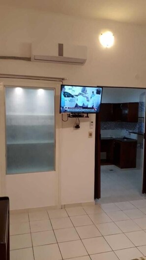 Wifi gratis y ropa de cama 