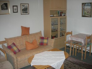 Flat-screen TV - Haus Hamburg (Bad Fuessing)