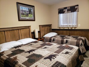 8 soverom, strykejern/-brett, wi-fi (inkludert) og sengetøy