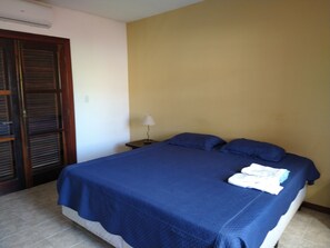 3 chambres, accès au Wi-Fi (inclus), literie fournie