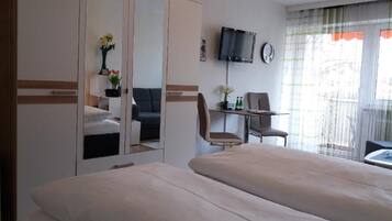 In-room safe, iron/ironing board, rollaway beds, free WiFi