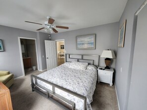 5 Schlafzimmer, Bügeleisen/Bügelbrett, kostenloses WLAN, Bettwäsche