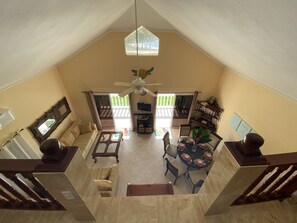 Smart TV, DVD player, books - The Cove-Spectacular Ocean Front Panoramic Views, 100 Feet From The Beach &pool (El Frances, Samana)