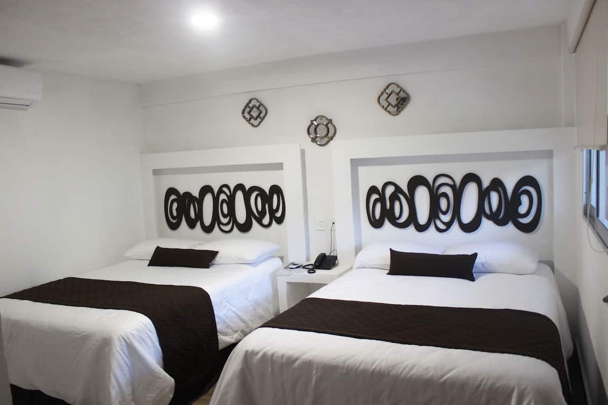 Standard Double Room, Non Smoking | In-room safe, WiFi (free), bed sheets