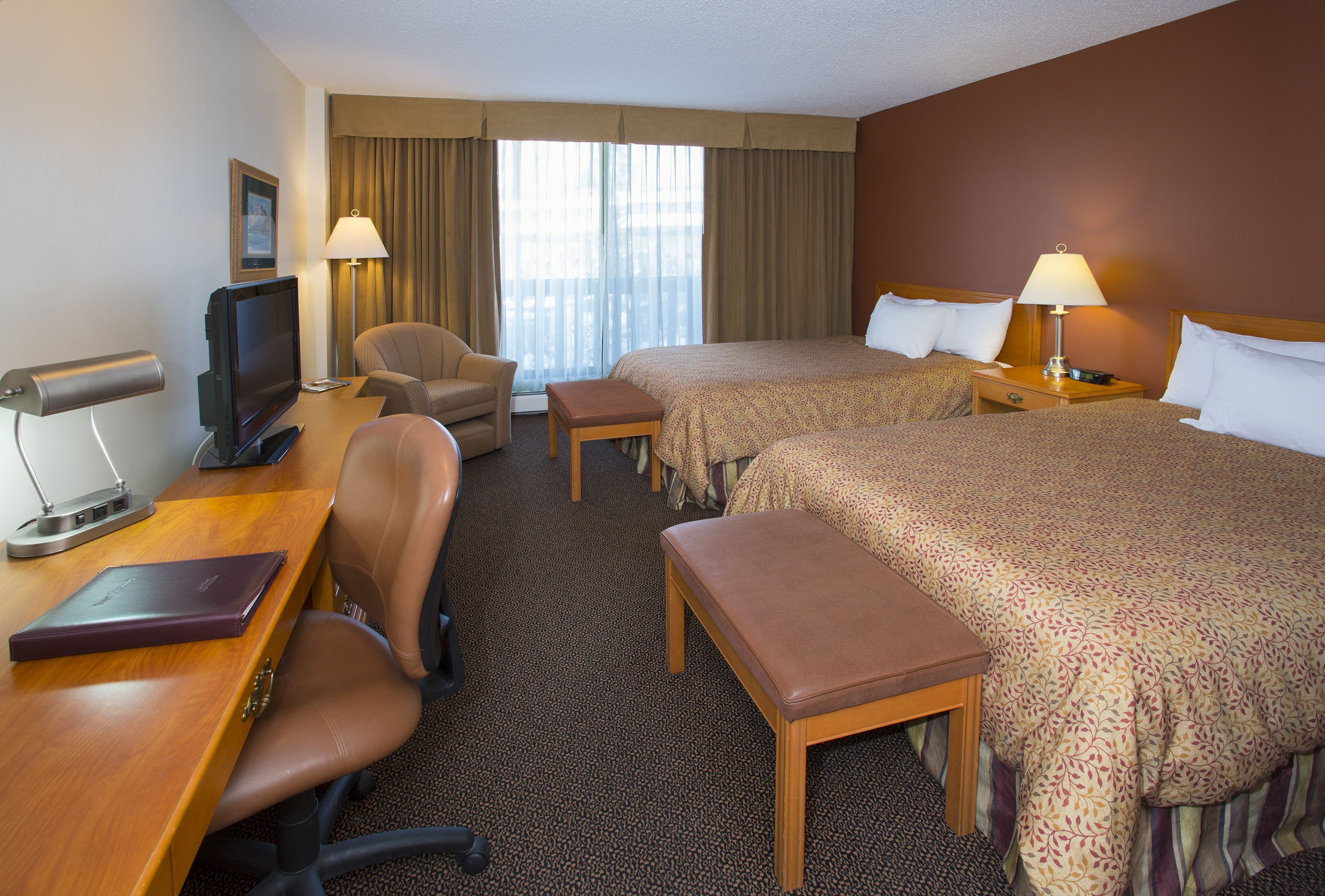 客房内保险箱、熨斗/熨衣板、旅行婴儿床、免费 WiFi