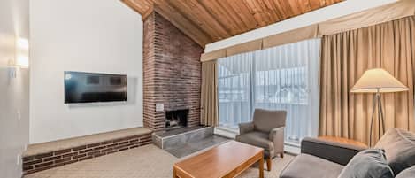 Suite, 2 Bedrooms | Living area | Flat-screen TV