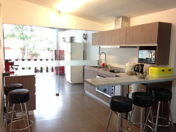 Private kitchen - SWIMMING POOL LIMA CIENEGUILLA (cieneguilla)