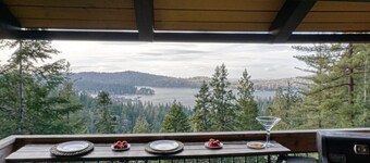 The Castle | Majestic Lake View | Soak