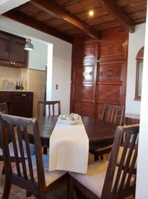 Dining - Apartament El Calvario at Casa Ovalle (Antigua Guatemala)