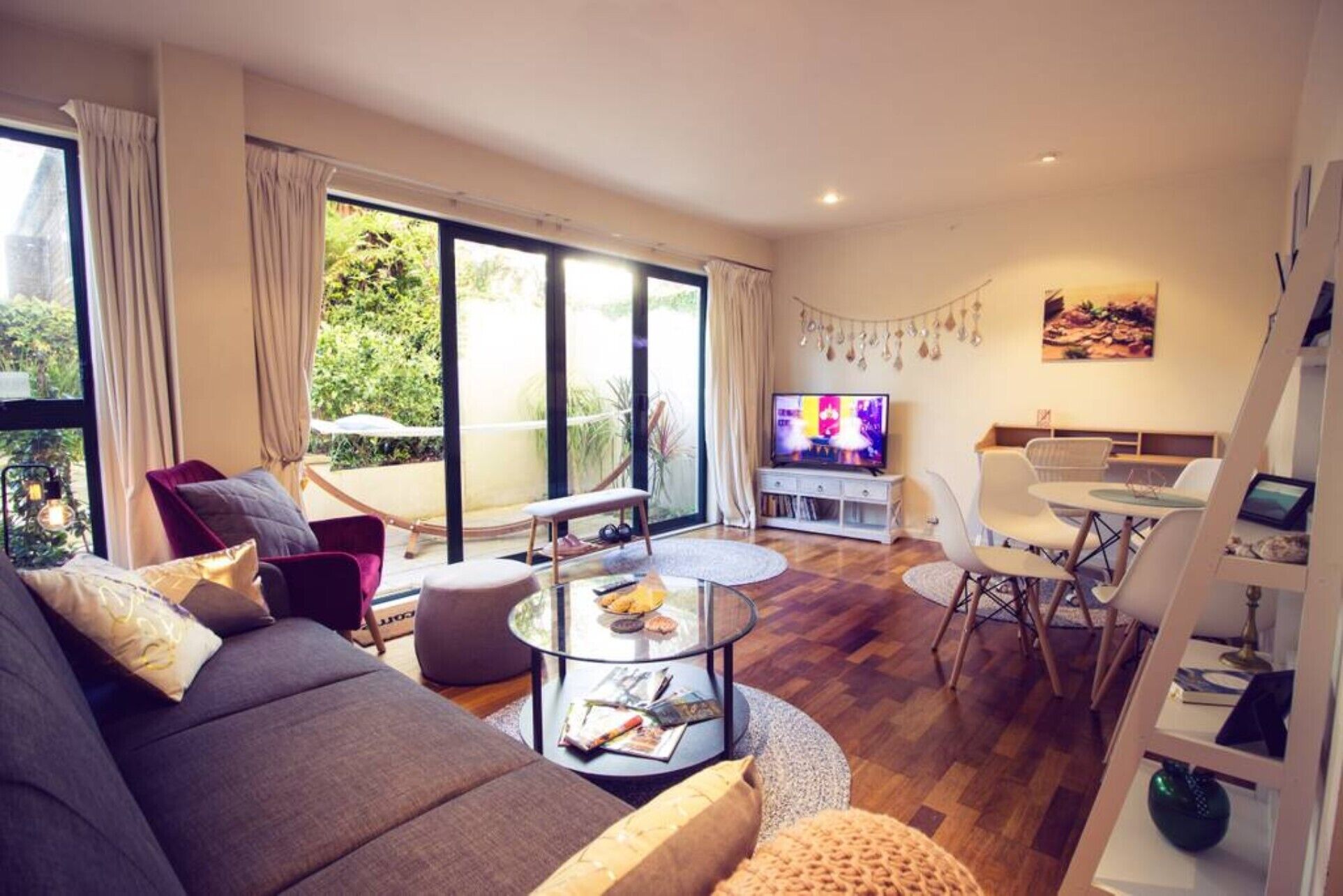 TV, streaming services