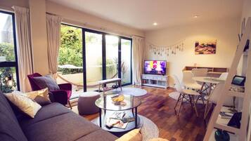 TV, streaming services