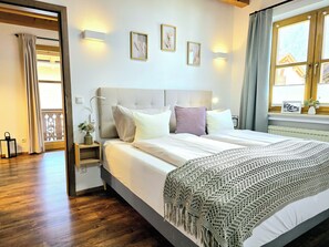 1 bedroom, iron/ironing board, travel crib, free WiFi