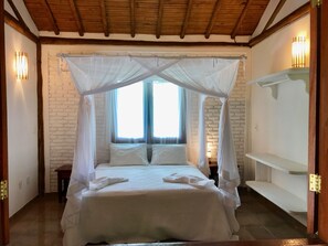 4 makuuhuonetta, silitysrauta/-lauta, Wi-Fi, vuodevaatteet