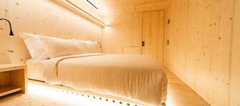 Zero Box Lodge Porto